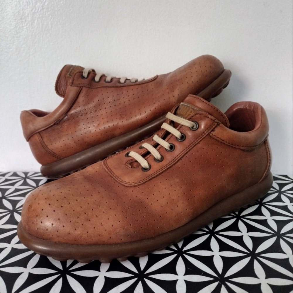 CAMPER Brown Leather Vented Sneakers
